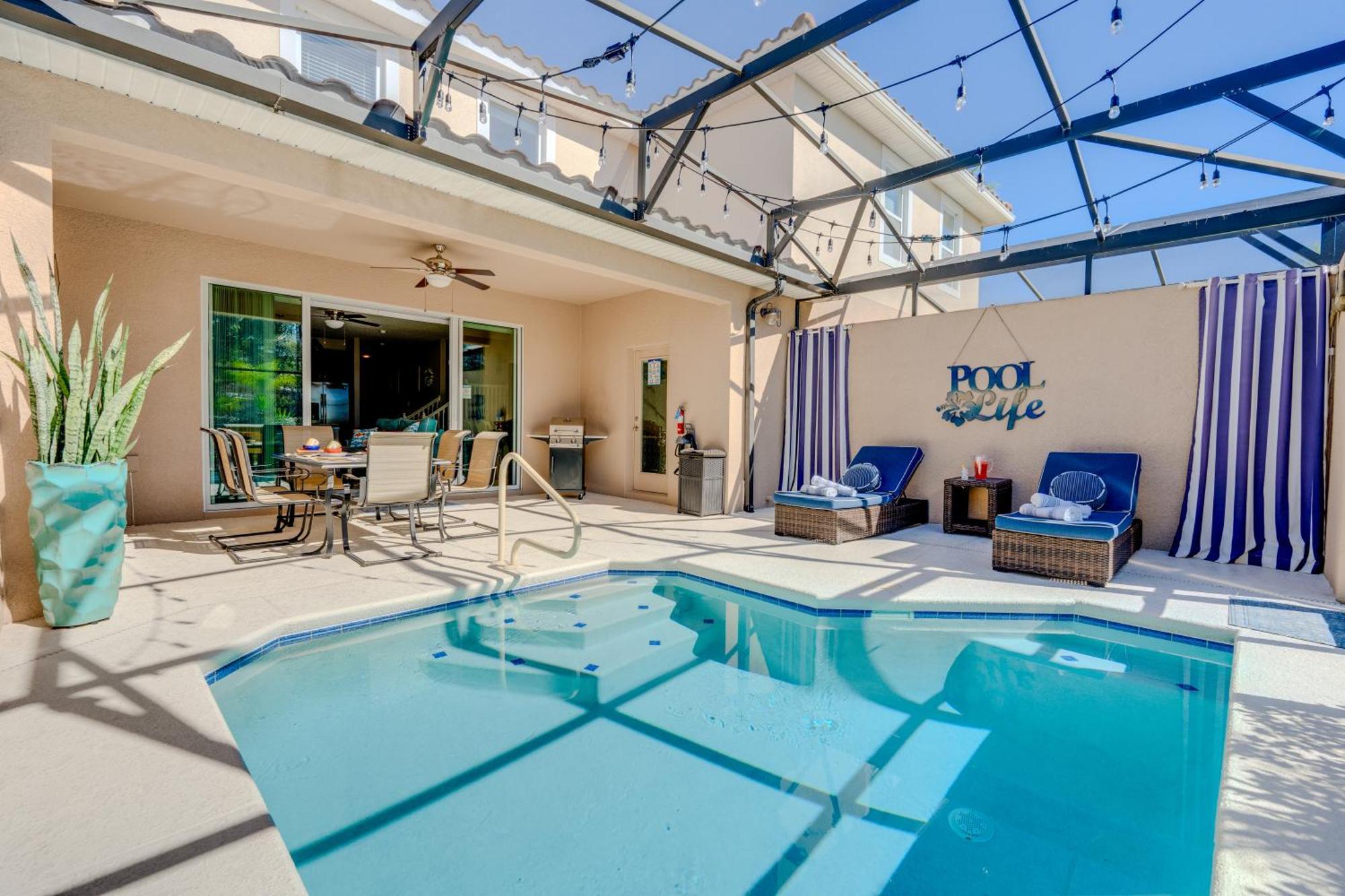 Villa Luxury Family 4 Bedroom With 3 King Beds & Pool *