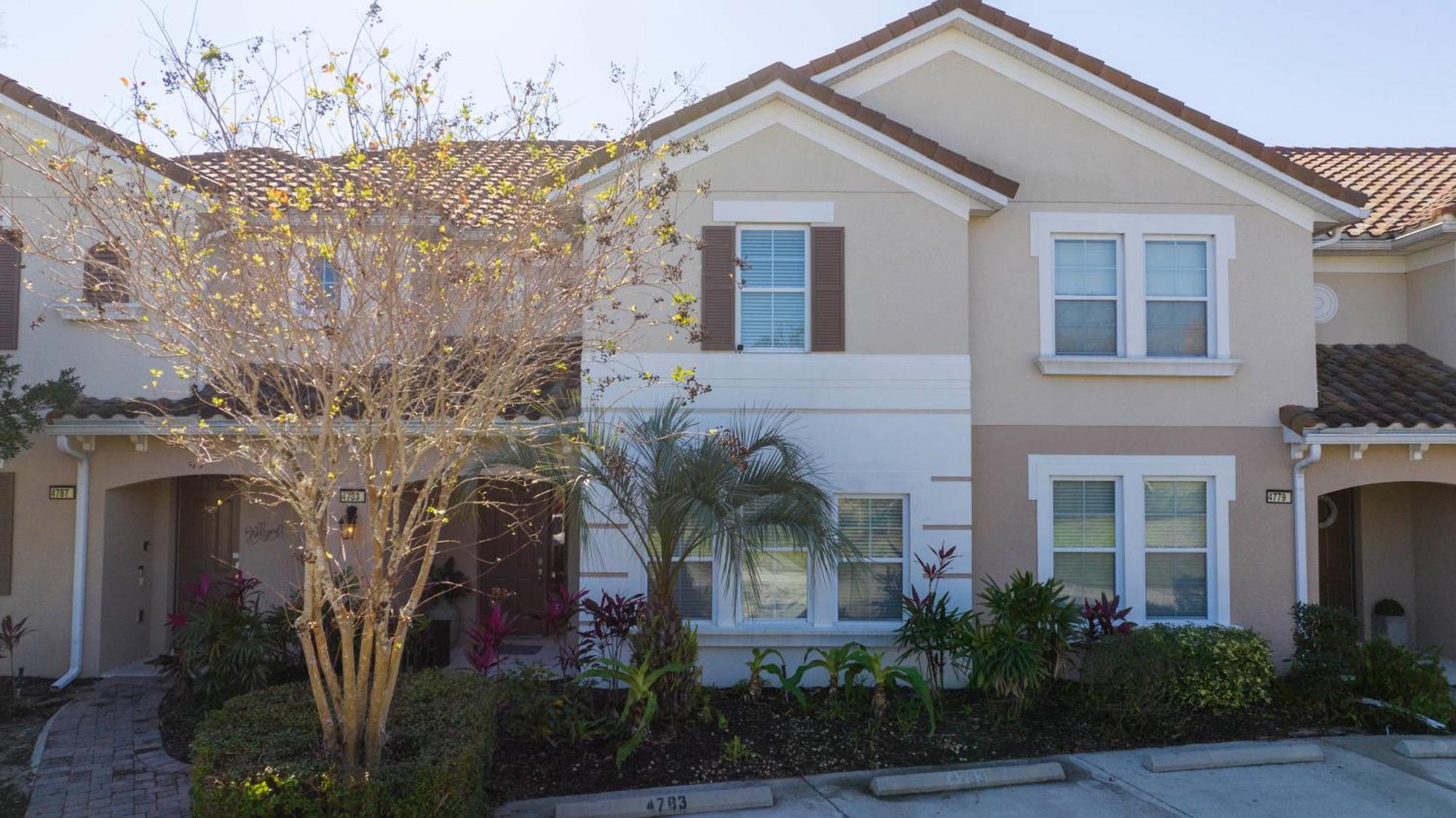 Villa Luxury Family 4 Bedroom With 3 King Beds & Pool