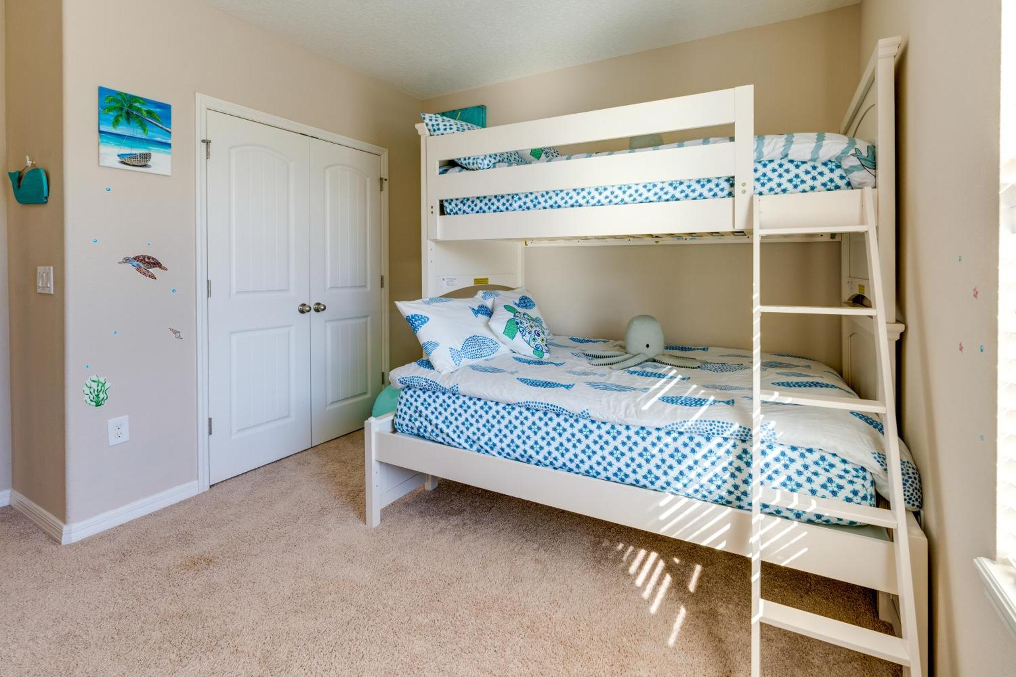 Villa Luxury Family 4 Bedroom With 3 King Beds & Pool Davenport