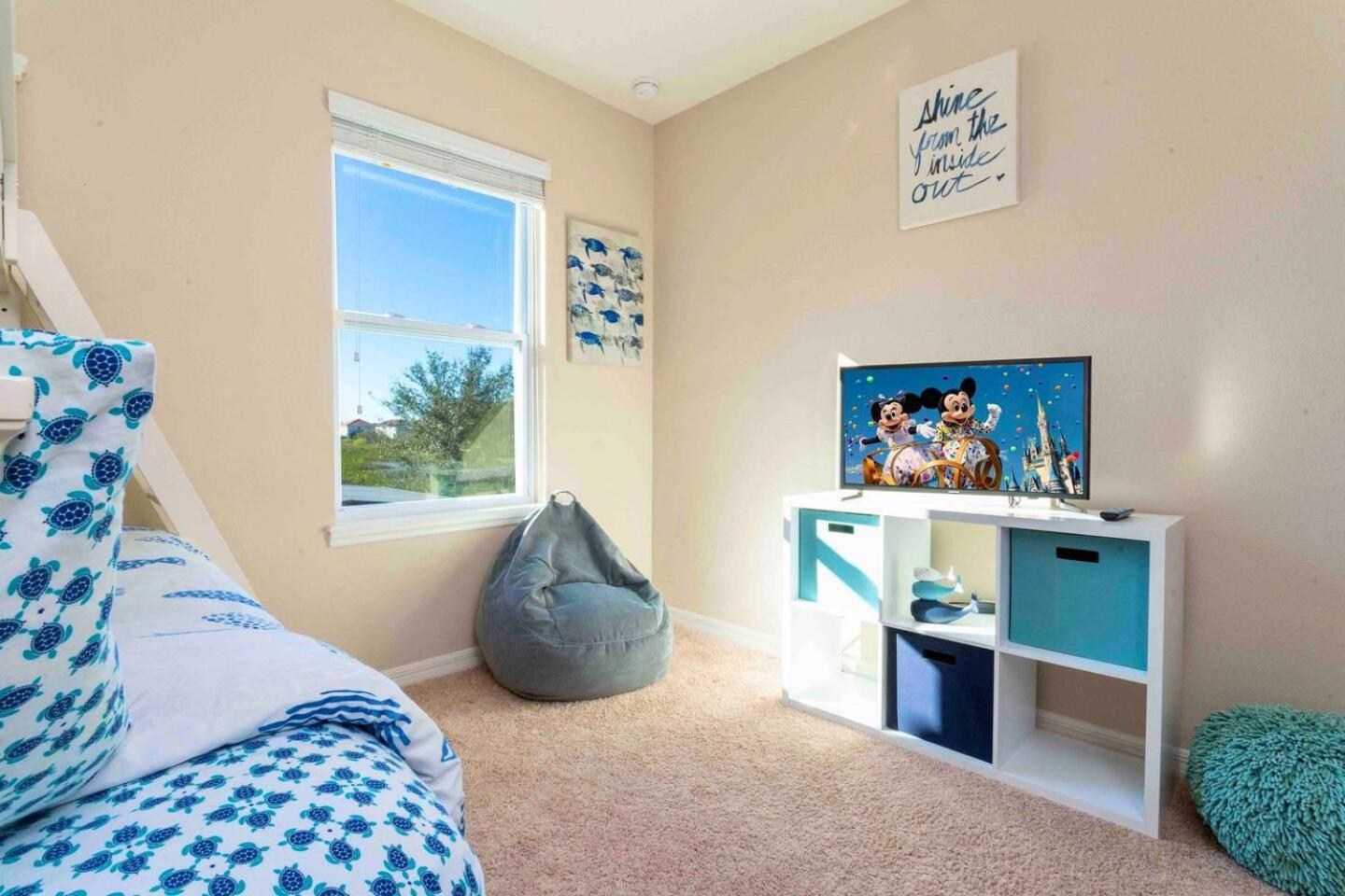 Villa Luxury Family 4 Bedroom With 3 King Beds & Pool *