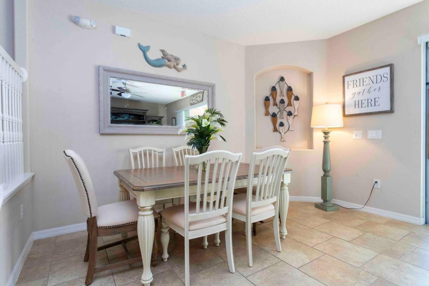 Luxury Family 4 Bedroom With 3 King Beds & Pool